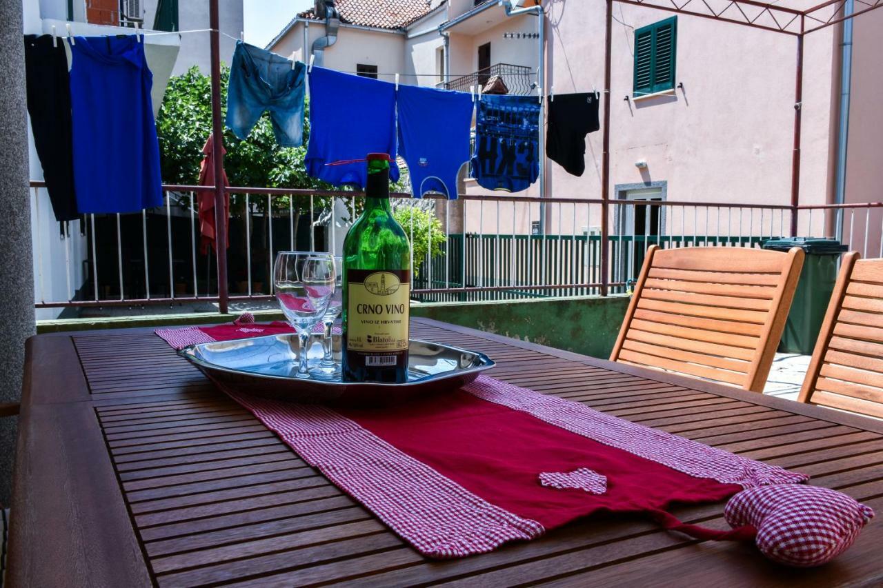 Apartment Anemare Kastela ~ Near By Split And Trogir Exterior photo